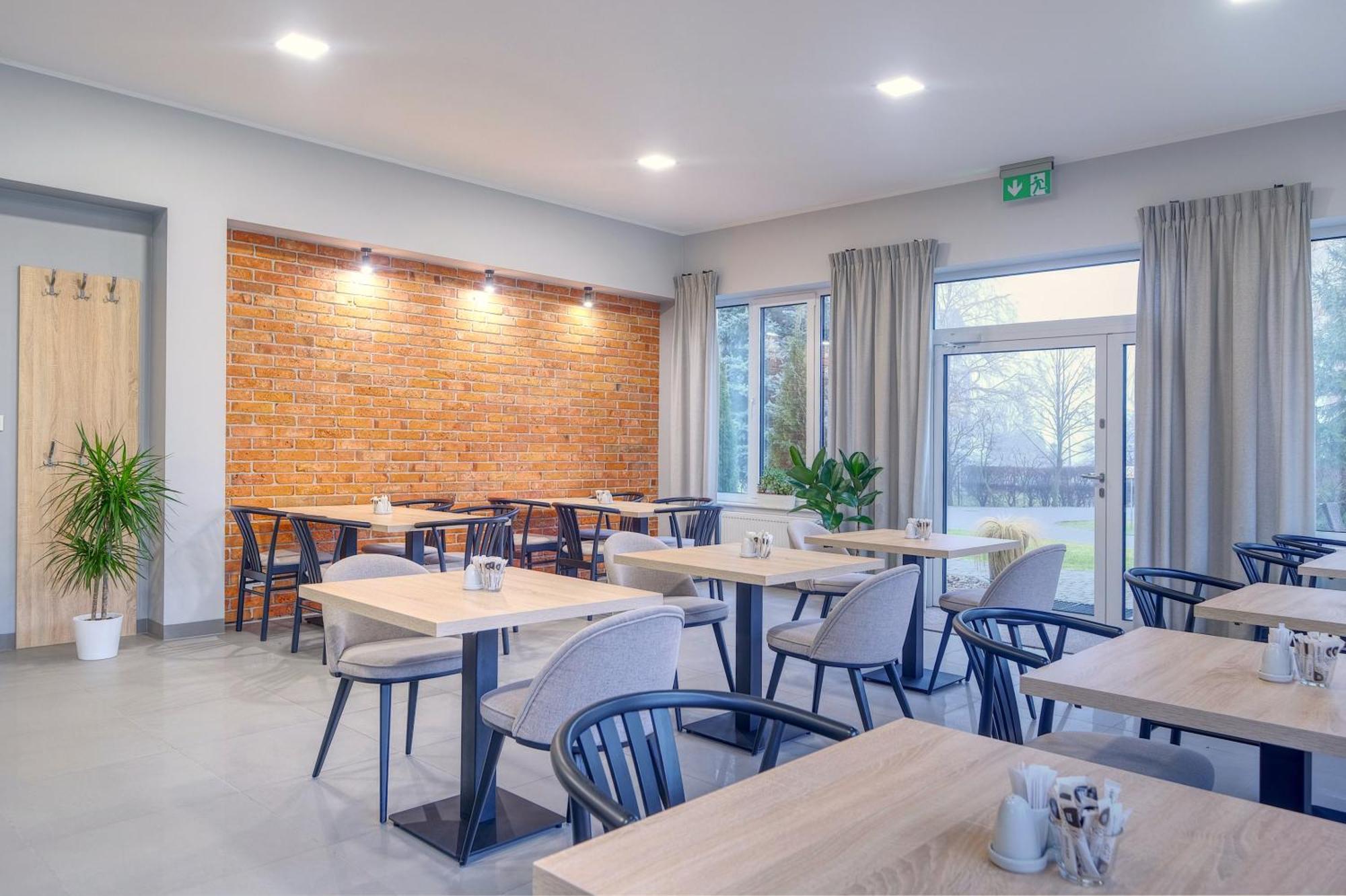 Lawendowy Dwor Bed & Breakfast Pszczółki Екстериор снимка